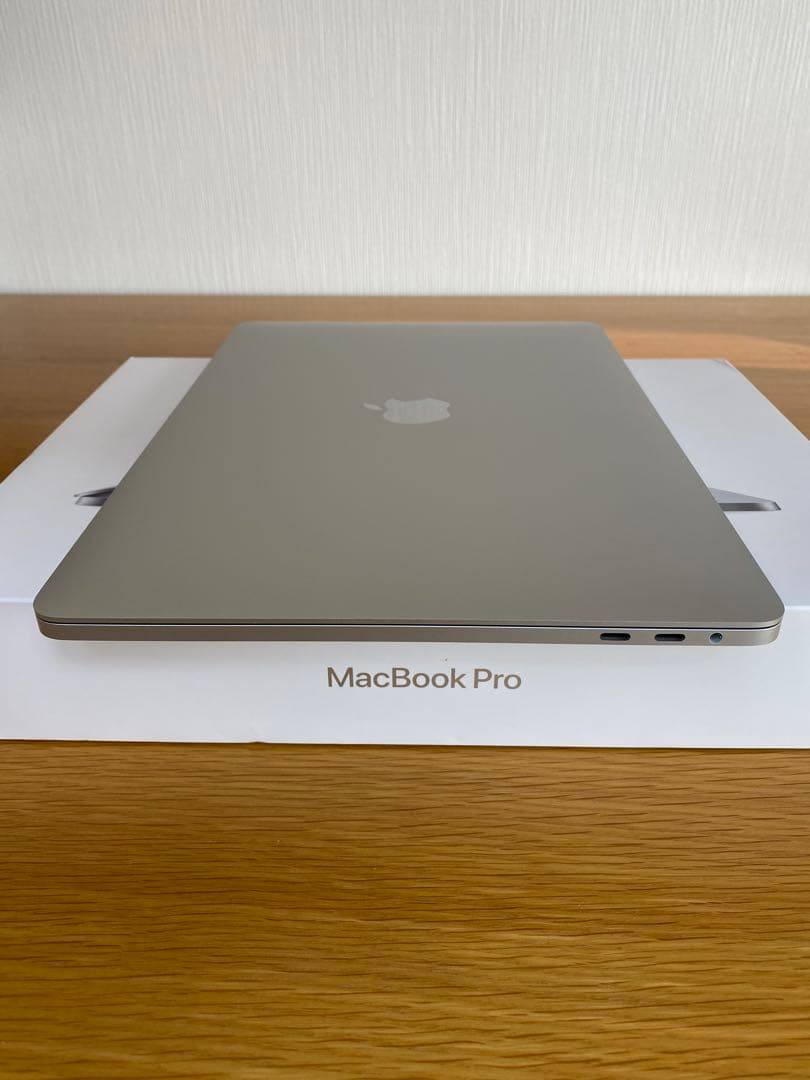 MacBook Pro 2020 新品未使用　MacBook 本体　難あり