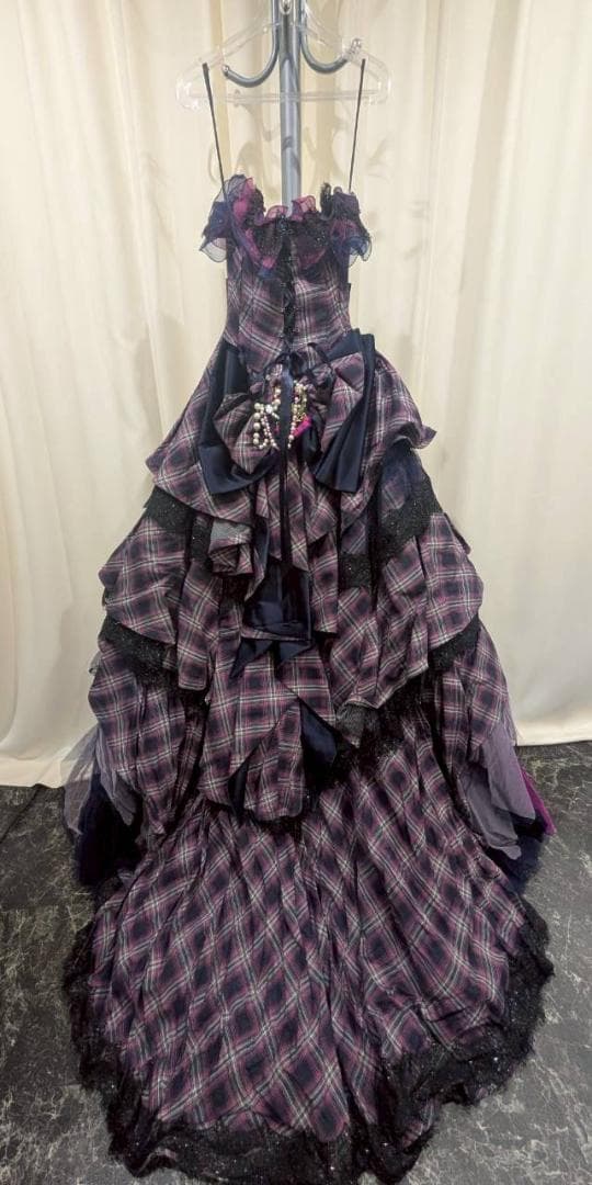 ミッシェルクラン　結婚式ドレス　カラードレス　ゴスロリ　ライブ衣装