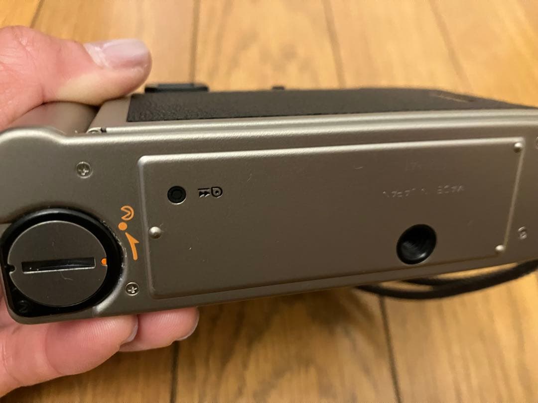 Nikon 35Ti フィルムカメラ　ニコン　送料無料