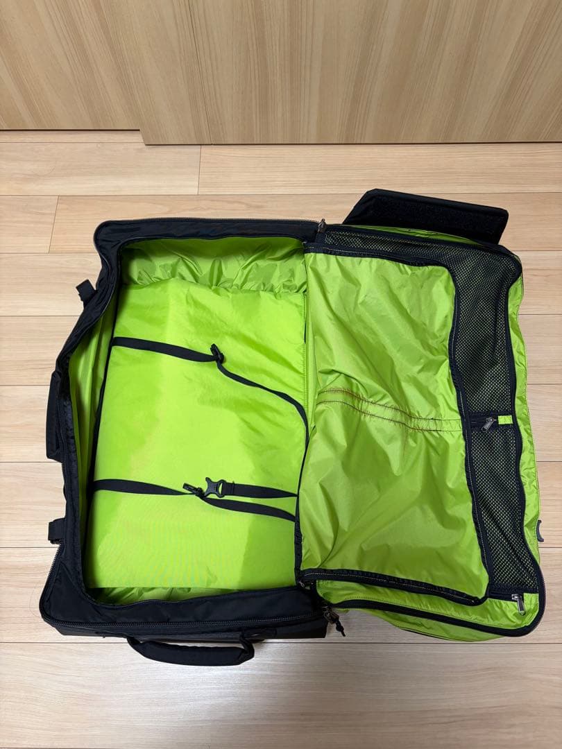 【美品】karrimor クラムシェル80 キャリーケース