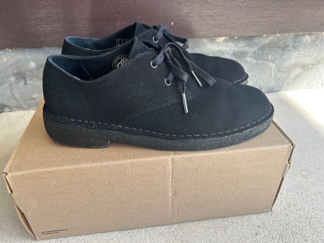 クラークスオリジナル　デザートカーン　ブラック