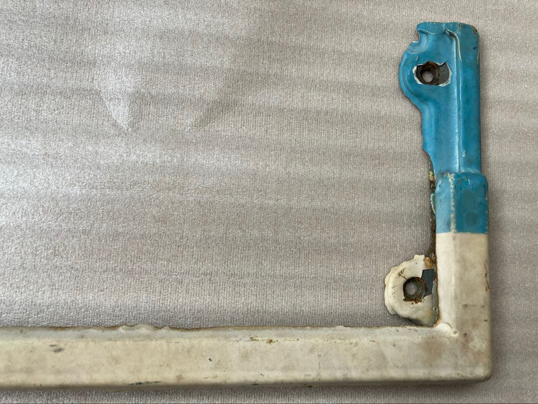 愛称板枠　JR四国水色クリーム色111系電車廃車