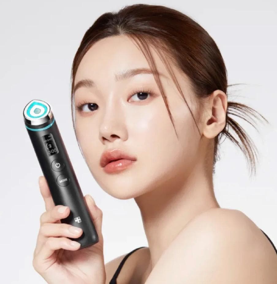 n　メディキューブ 美顔器　ブースタープロ