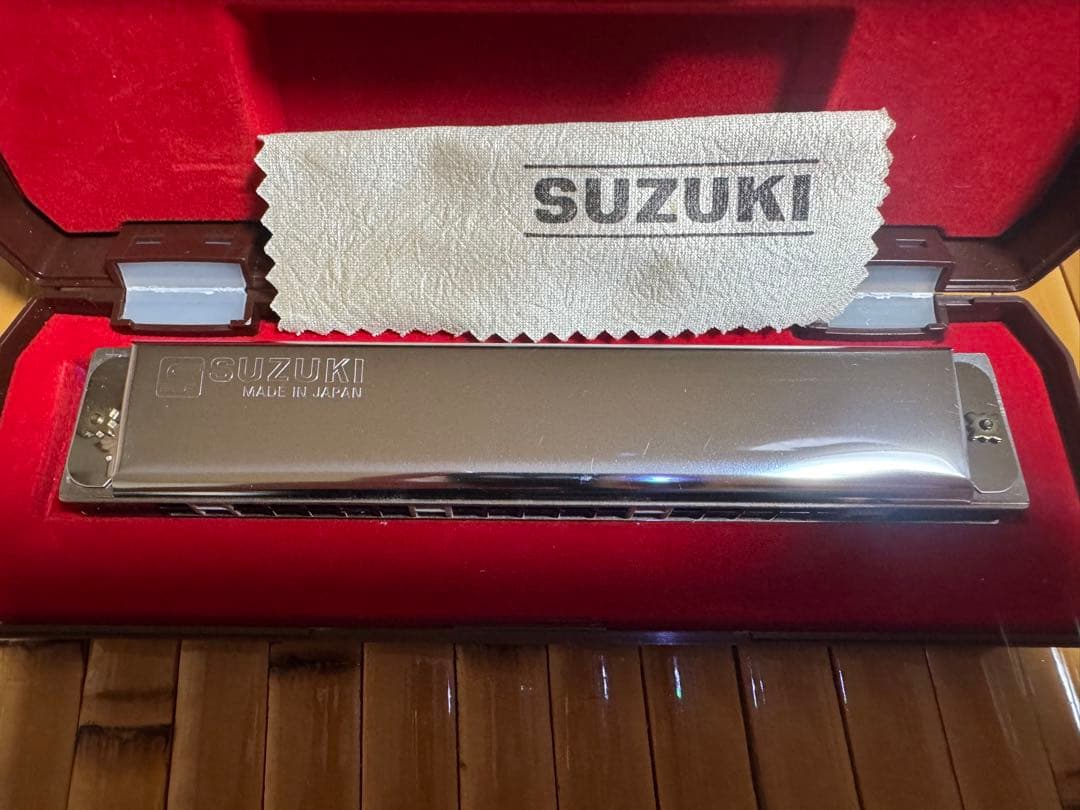 SUZUKI ハーモニカ　野田知佑モデル 　未使用品　ケース付き　極美品