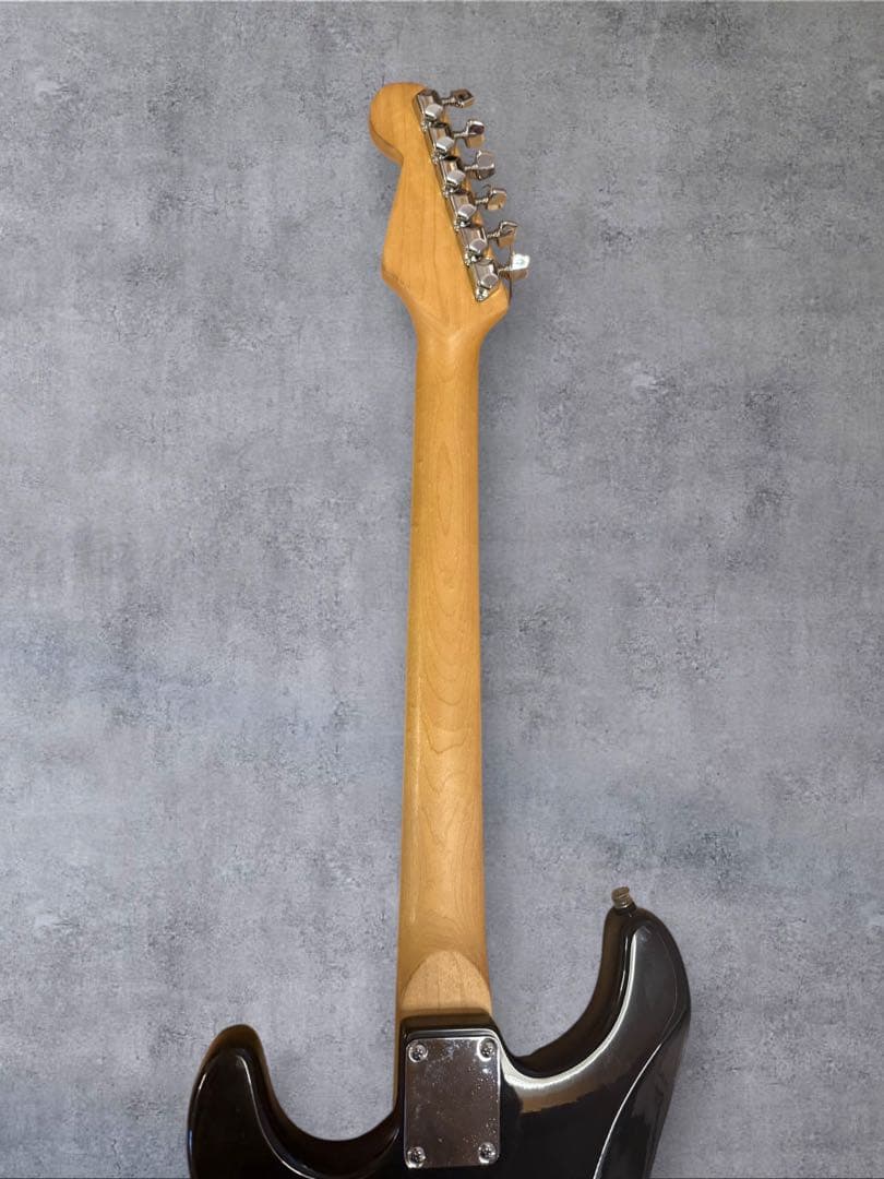 ギター Squier Stratocaster Piggy HU-8300 tuner