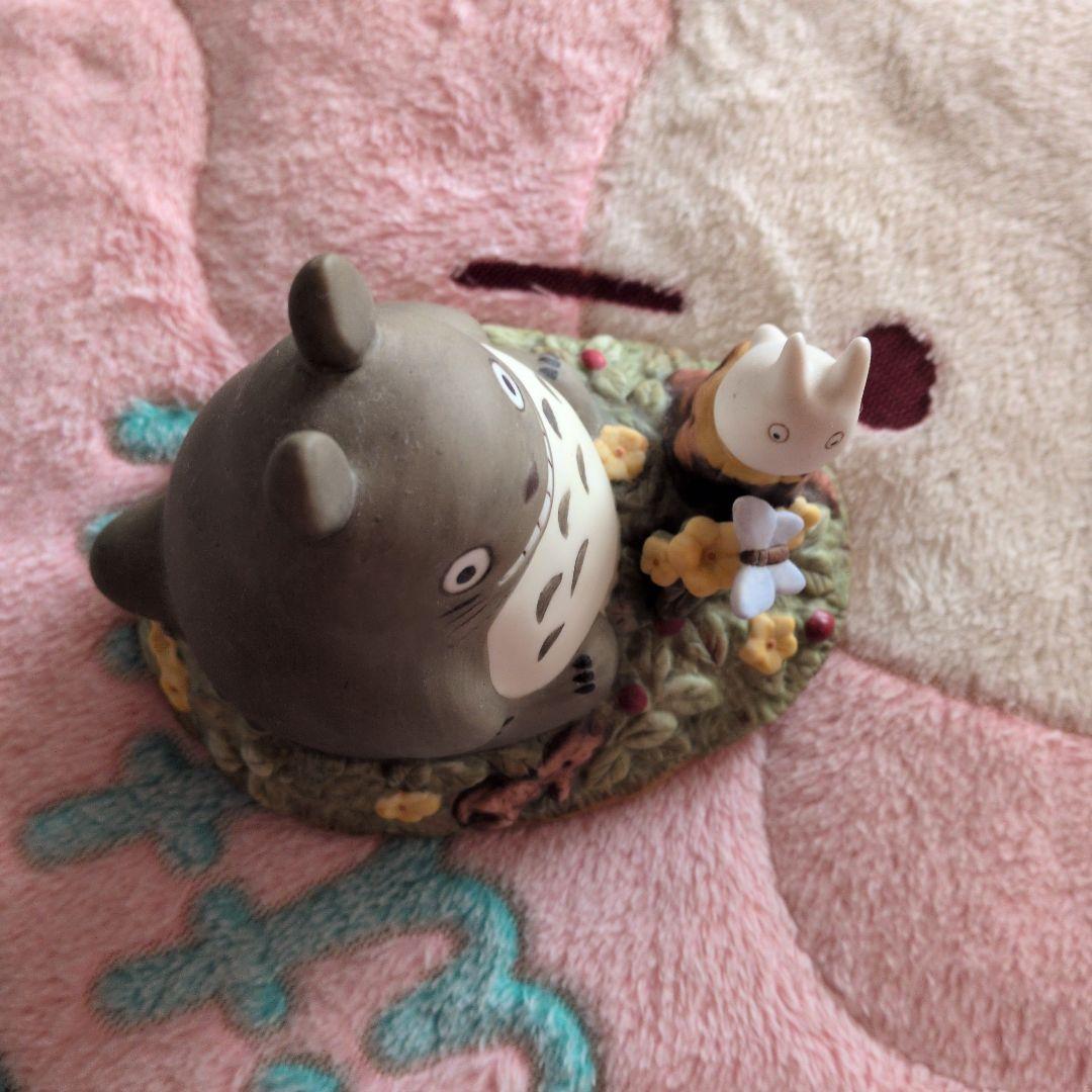 となりのトトロオルゴール鳴ります。