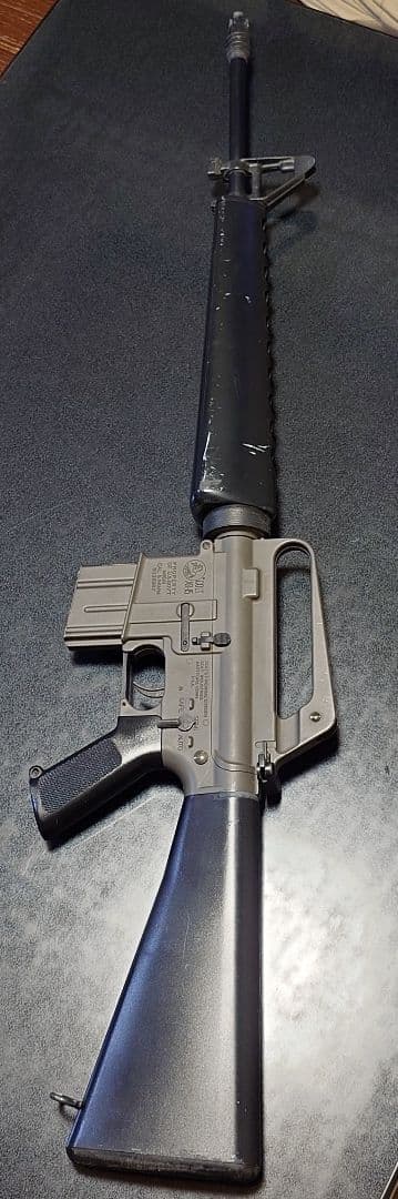 東京マルイ電動ガンM16A1 ベトナム バージョン　充電アダプター付　傷あり中古
