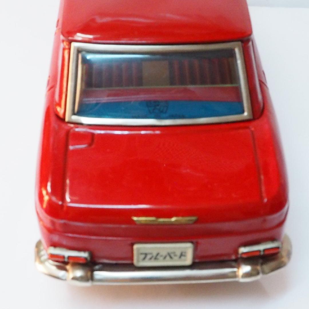 イチコー【ダットサン ブルーバード410赤 動作不良】当時物ブリキ製ミニカー箱無
