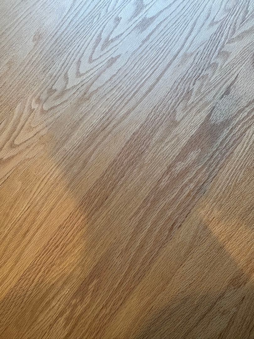 円形オーク材ダイニングテーブル