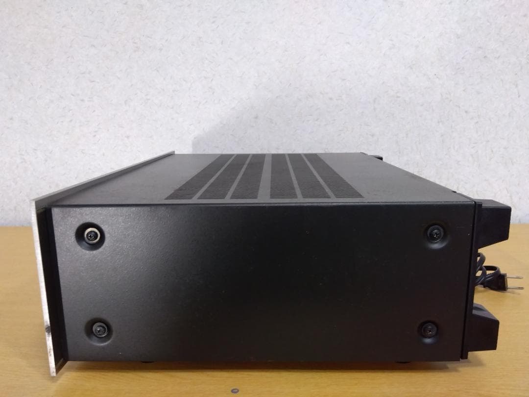 TRIO KA-7100 ステレオインテグレーテッドアンプ