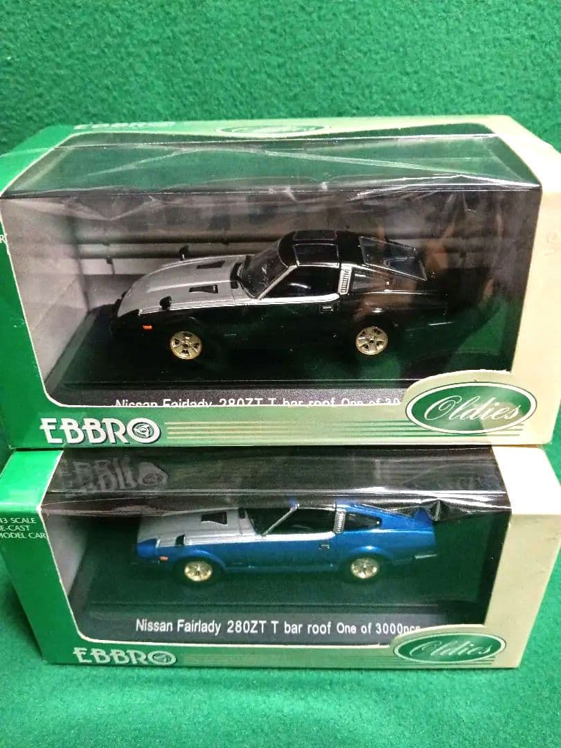 EBBRO Fairlady 280Z Tバールーフマンハッタンカラー2台セット