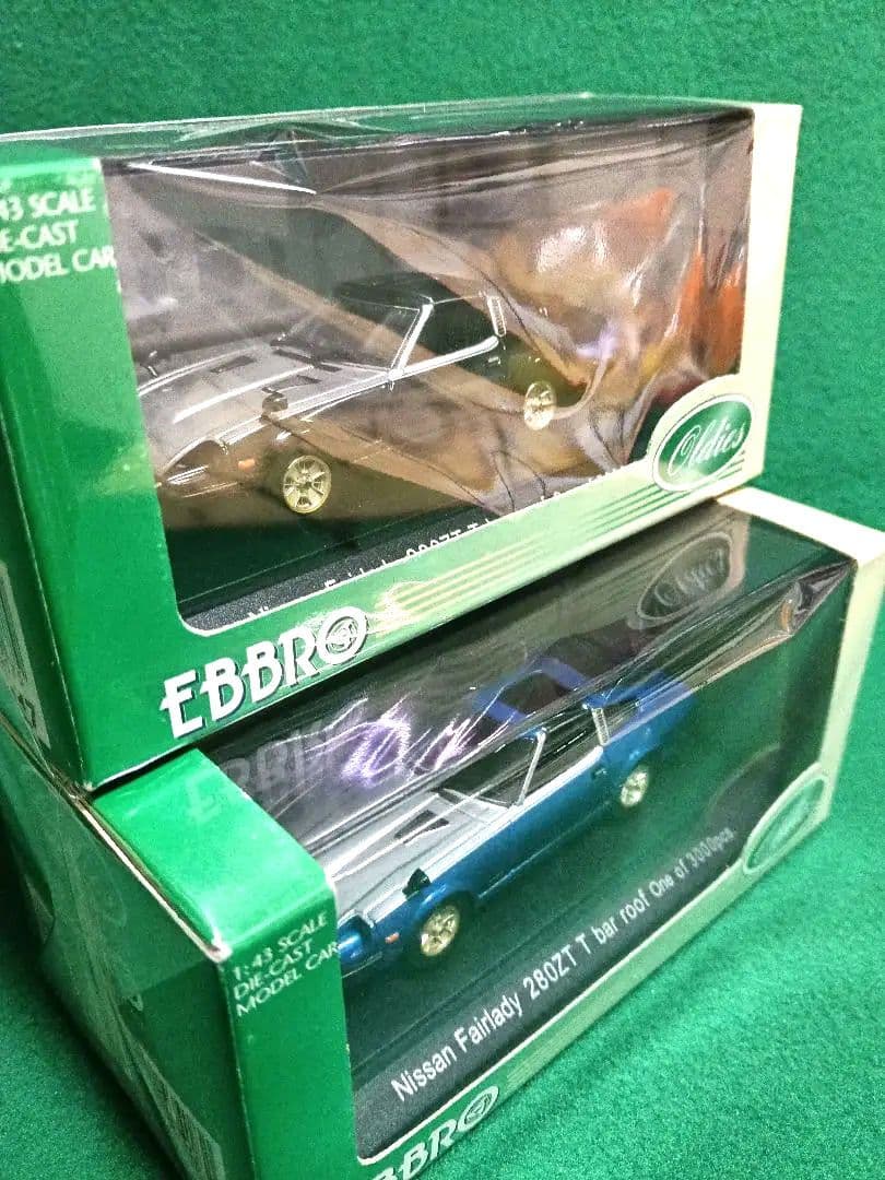 EBBRO Fairlady 280Z Tバールーフマンハッタンカラー2台セット