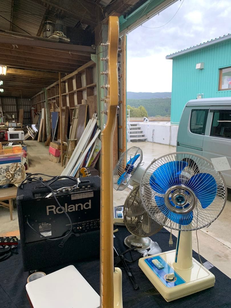 FENDER エレキギター　fender