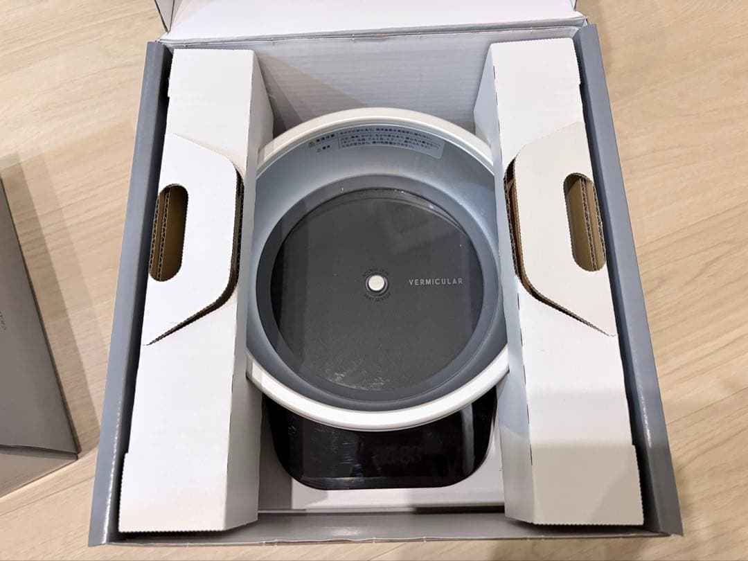 バーミキュラ ライスポットミニ（３合炊）Vermicular 3回程度使用