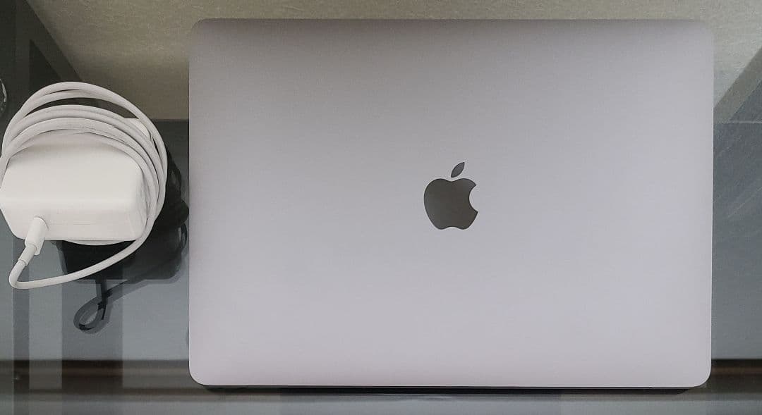 M2 Apple MacノートPC MacBookPro 13inch 2022