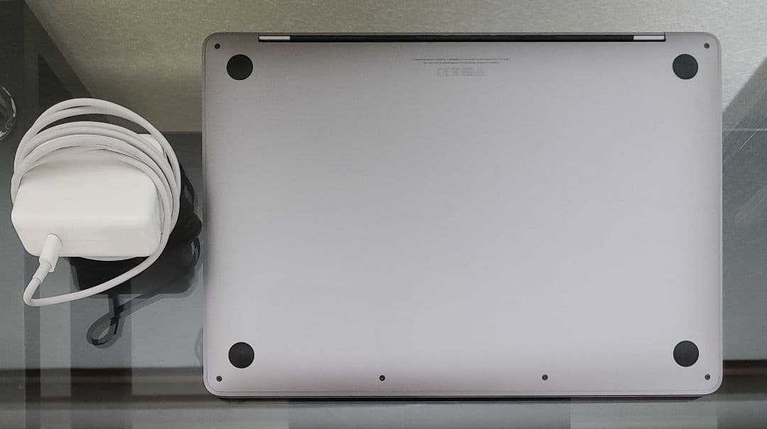 M2 Apple MacノートPC MacBookPro 13inch 2022