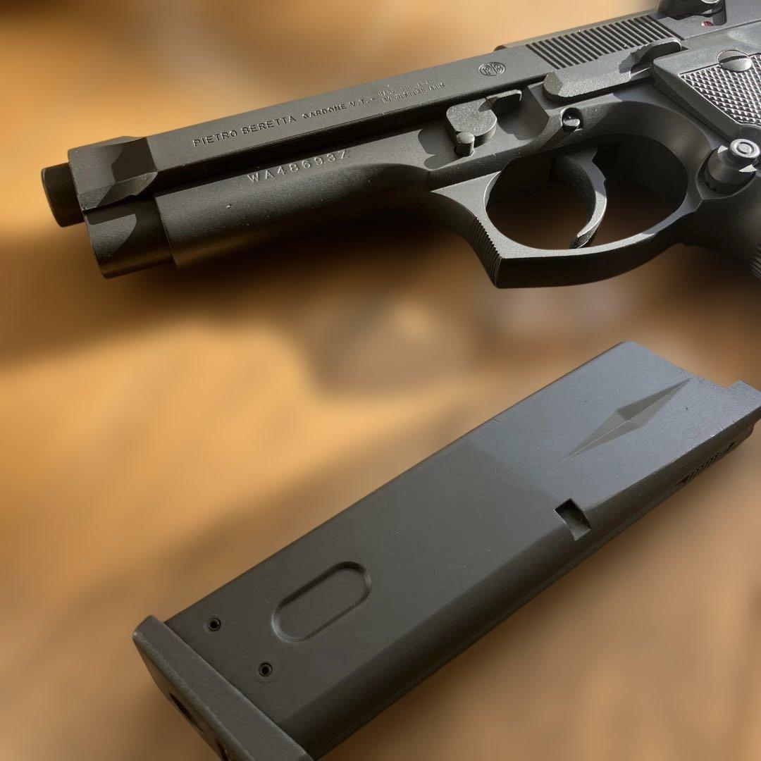 イ*0様 ウエスタンアームズベレッタ M92 FSパーフェクト限定スチールブラッ