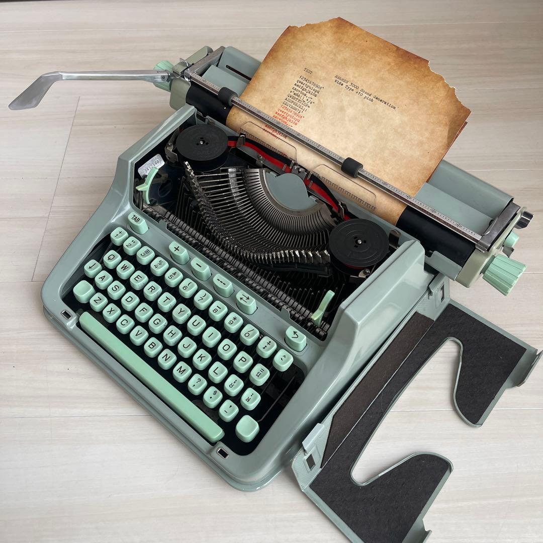 ■レストア・動作確認済■エルメス タイプライター 3000 ワイドタイプ 文字大