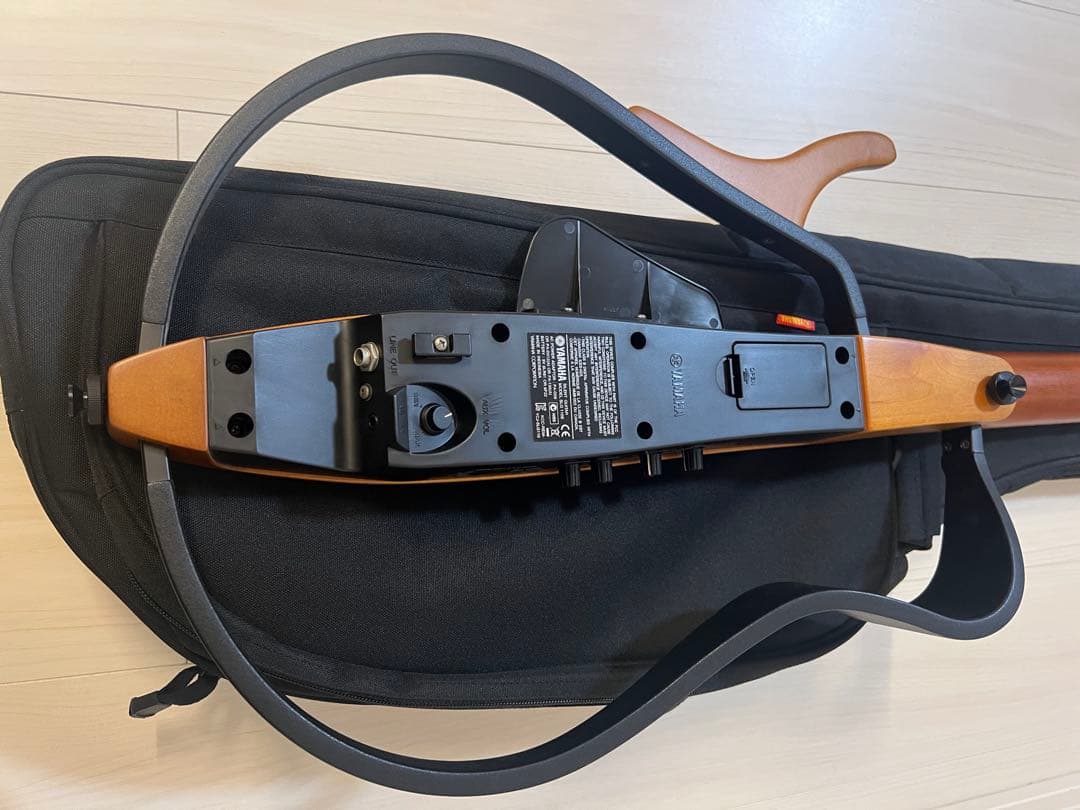 YAMAHA サイレントギター　SLG110S
