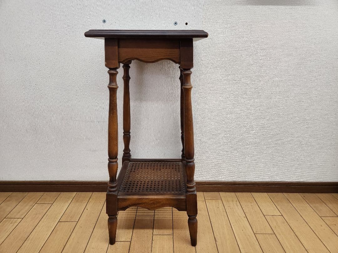 カリモク　コロニアル　電話台　花台　置台