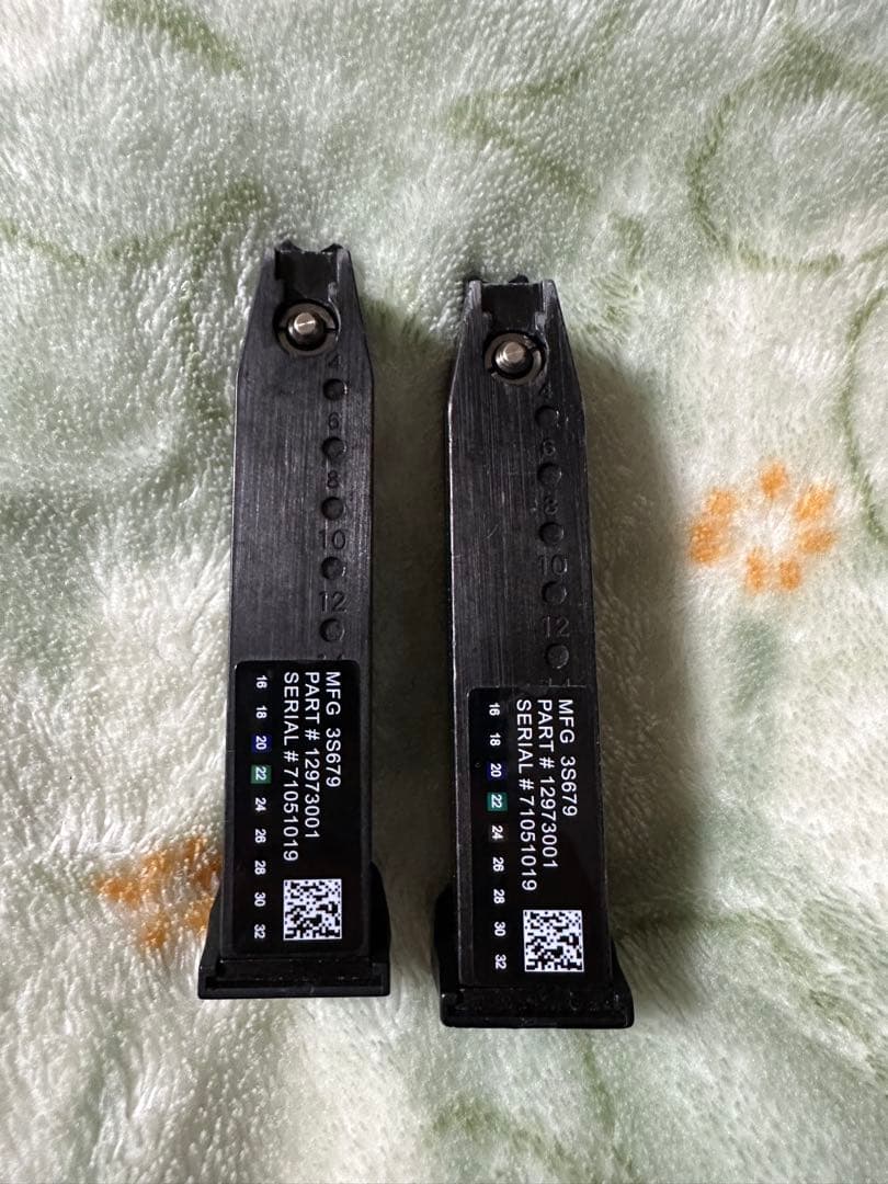 ベレッタ PX4 ガスガン ブラック 2マガジン付き