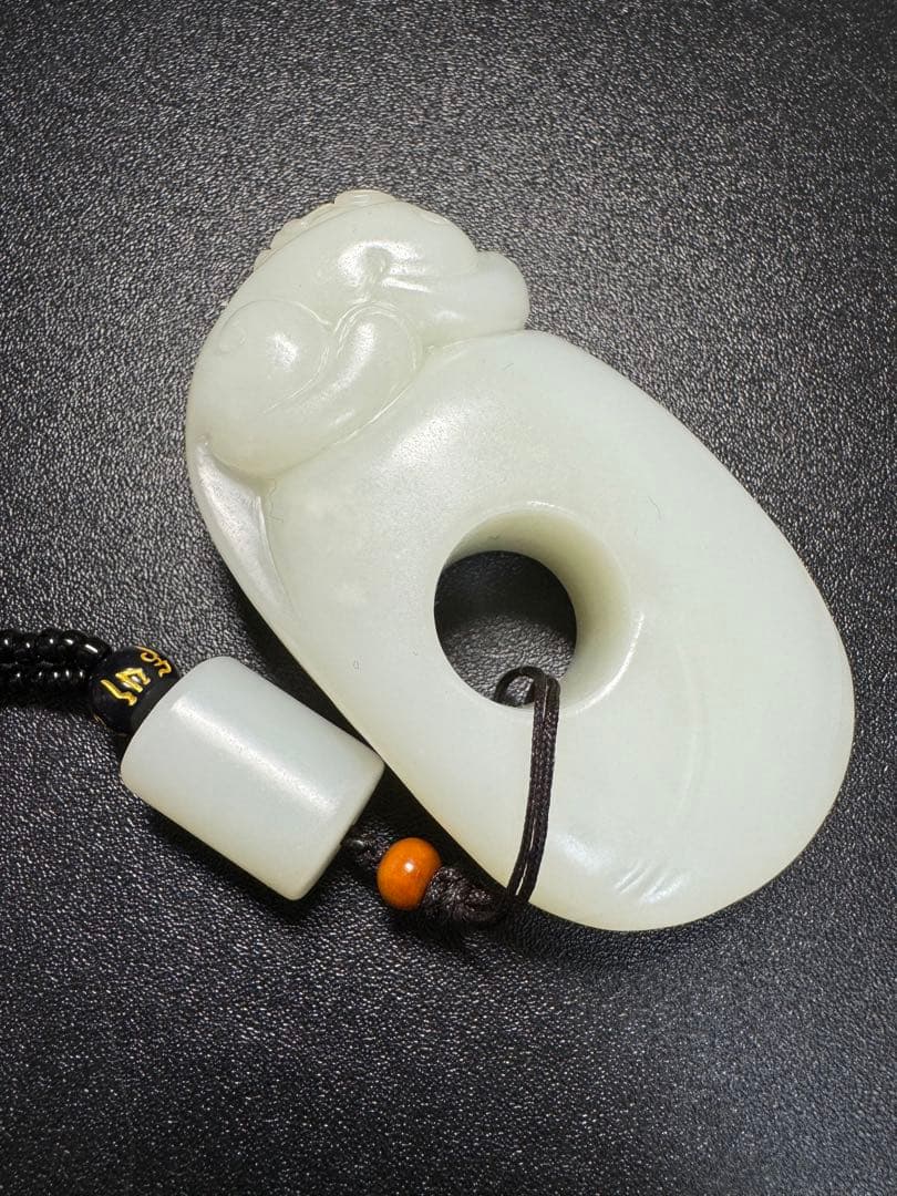 漢時代 和田玉 瑞獣 高古玉 置物 紋彫り件 時代物 中国古美術 骨董旧家蔵出し