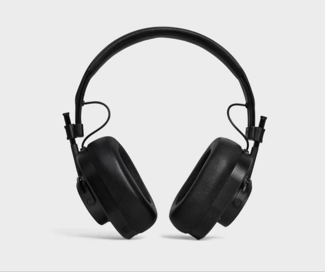 新品未使用ヘッドフォン／スムースカーフスキン＆ラムスキン CELINE刻印入り