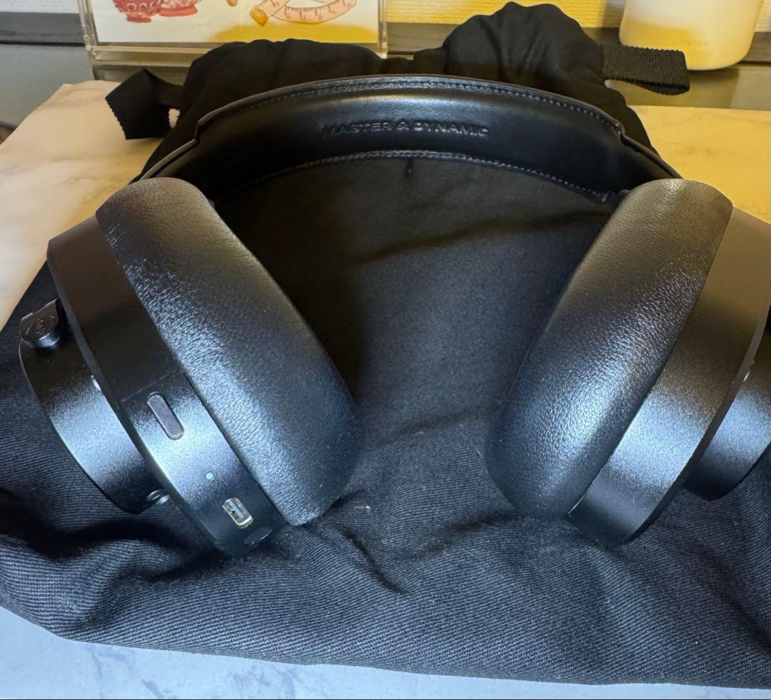 新品未使用ヘッドフォン／スムースカーフスキン＆ラムスキン CELINE刻印入り