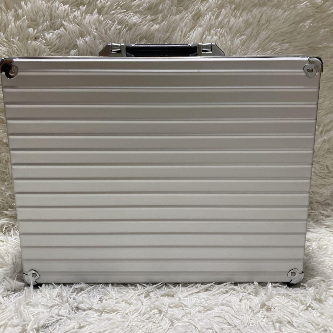 廃盤　RIMOWA アルミニウム　アタッシュケース　ダイヤルロック　旅行バッグ