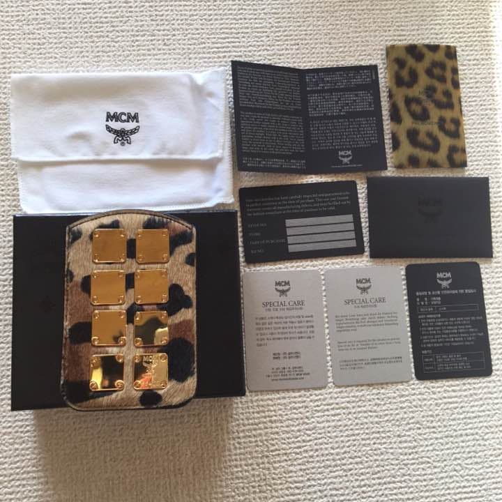 MCM❎PHENOMENON iPhoneケース