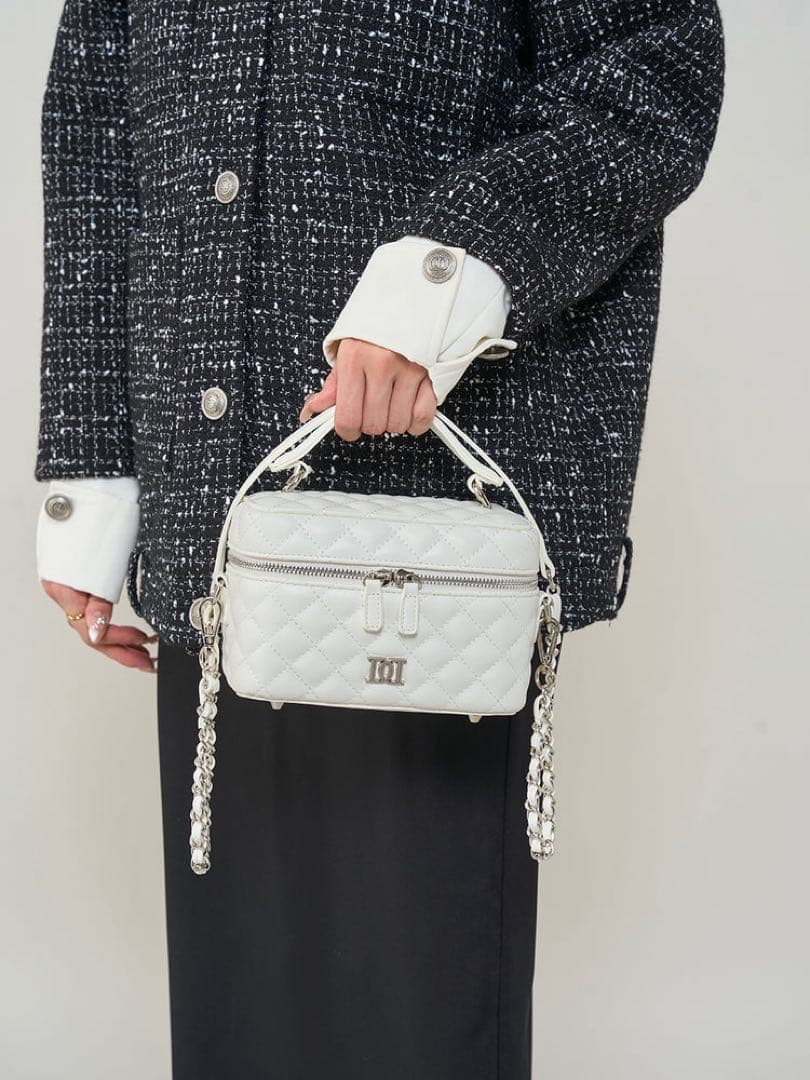 ダーリッチ キルティングショルダーミニバッグ