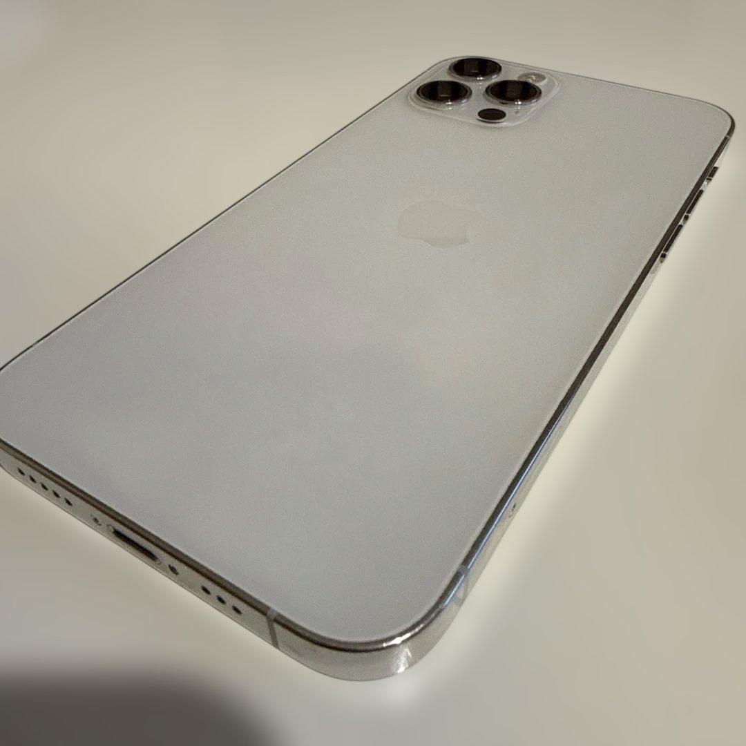 Apple iPhone 12 Pro 128GB シルバー SIMフリー