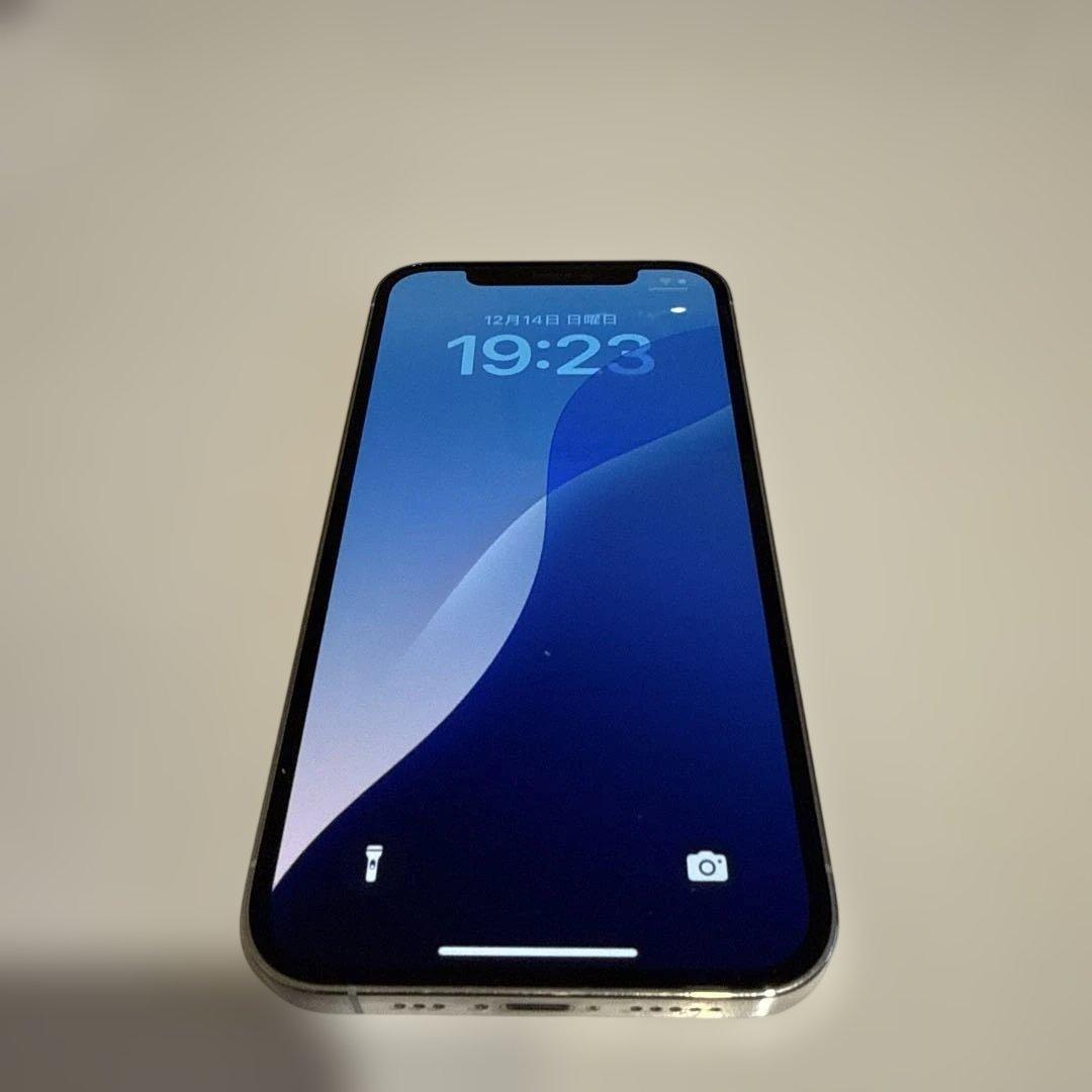 Apple iPhone 12 Pro 128GB シルバー SIMフリー