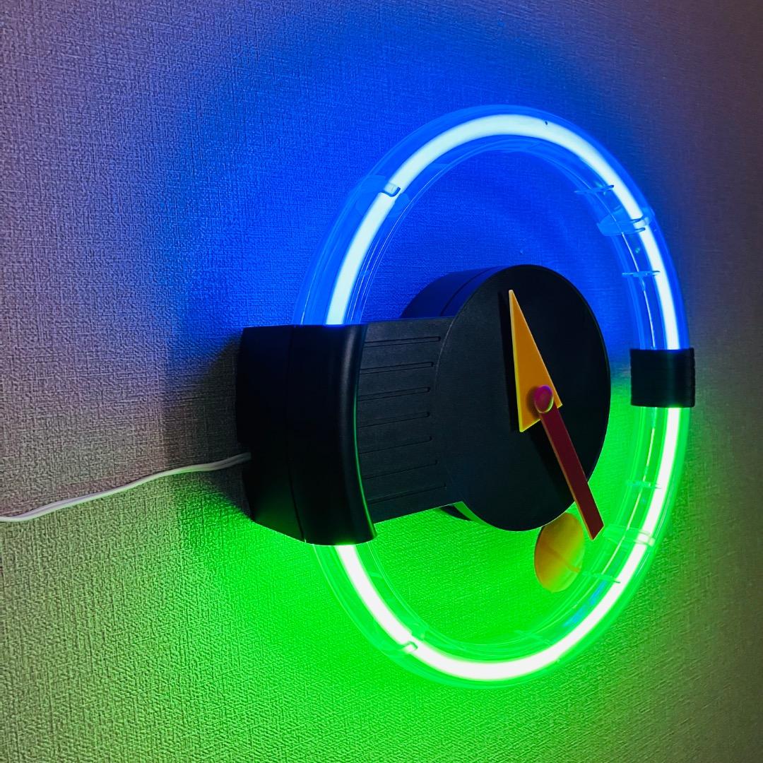 ポストモダン ネオンクロック アメリカン・トイ 振り子時計 掛け時計