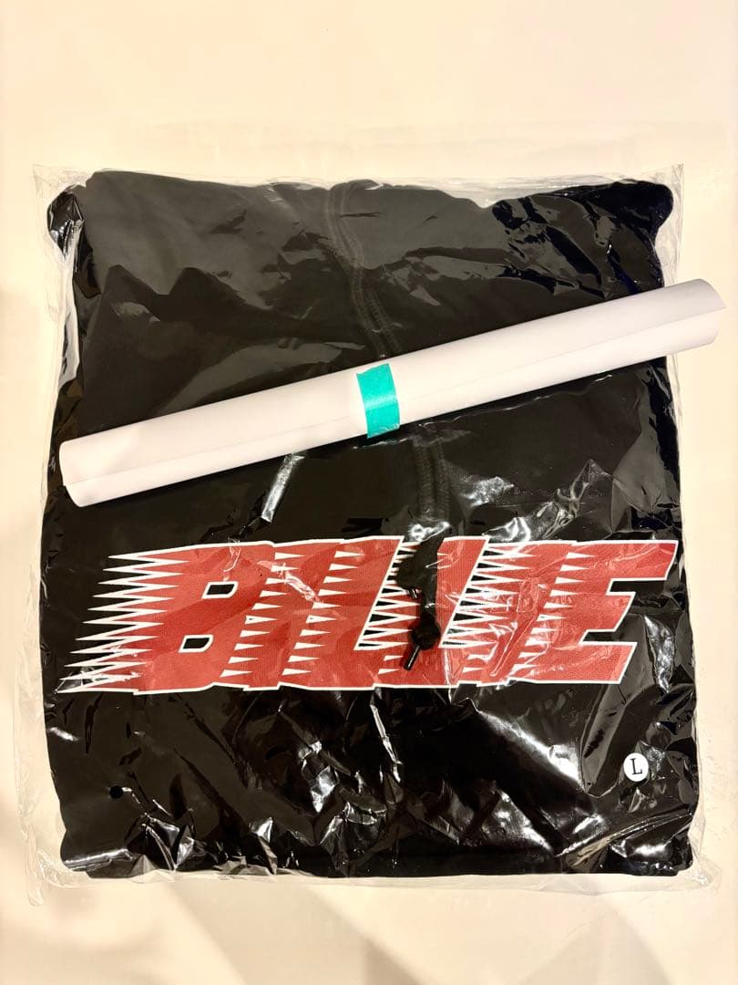 【新品】ビリーアイリッシュ　ポップアップ　AMEX 限定　パーカー