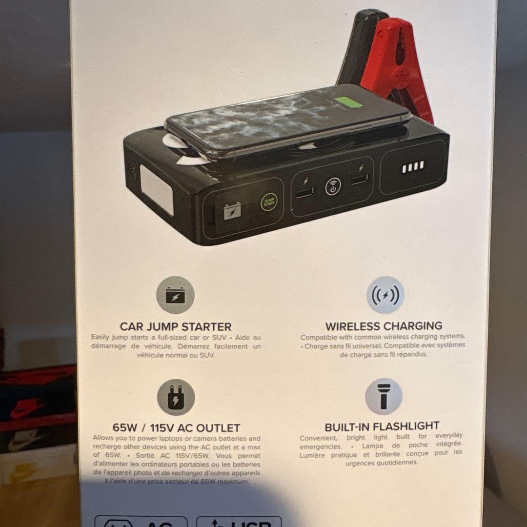 supreme mophie ワイヤレス　パワーステーション　バッテリー