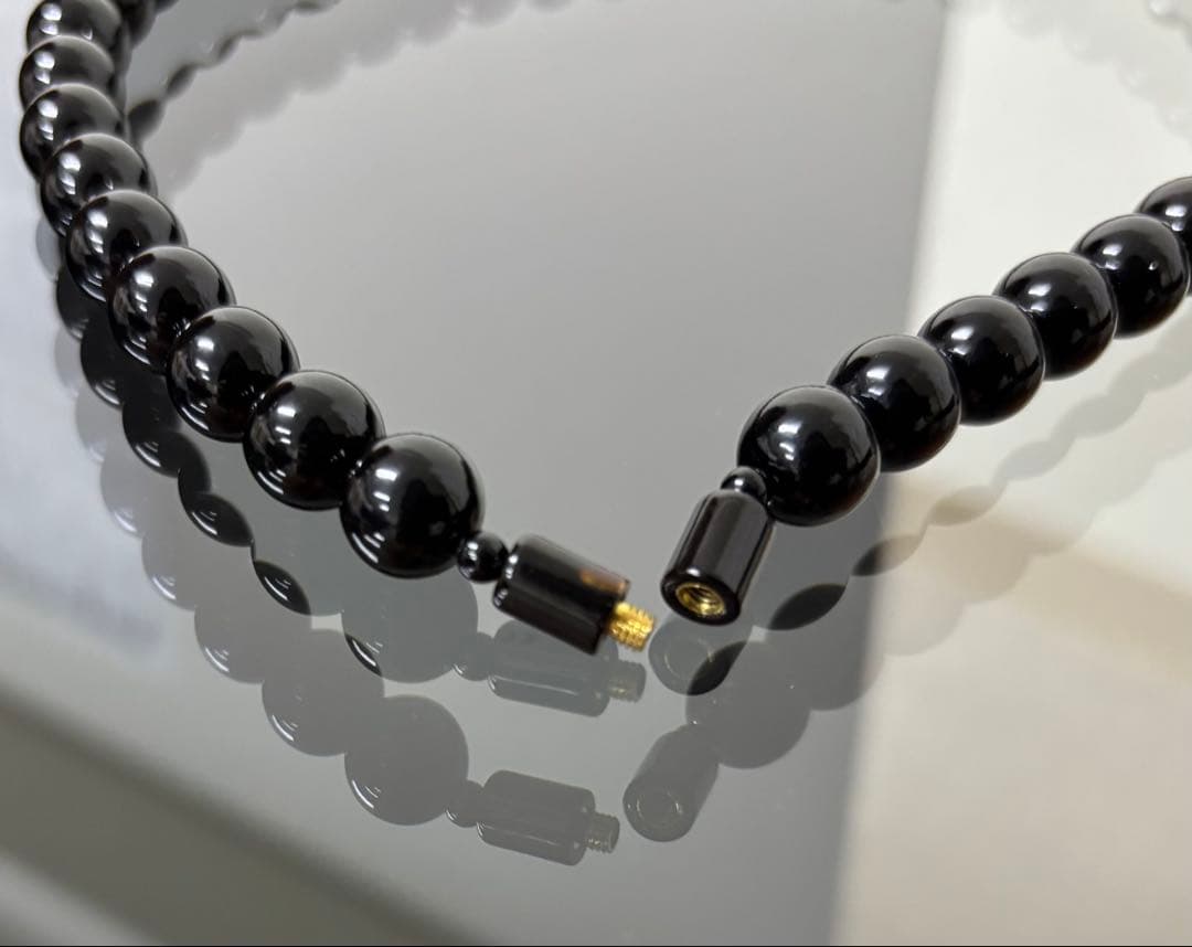 天然 黒珊瑚ネックレス（大玉１０mm珠）鑑別書付き②