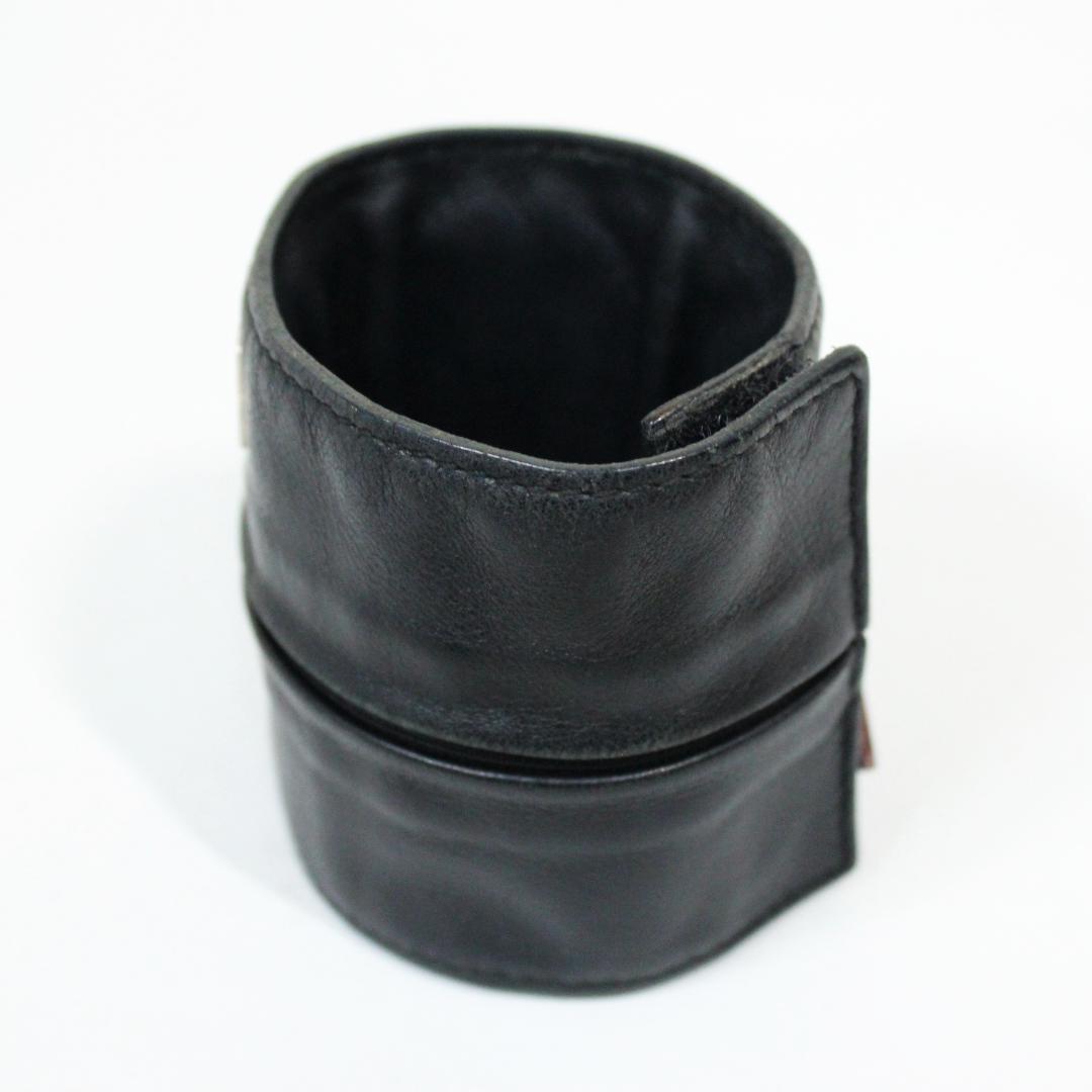 激レア 極美品 GUCCI グッチ リストバンド ケース レザー ブラック