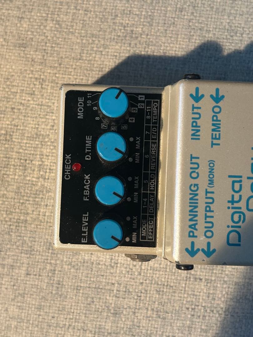 ギター BOSS DD-5