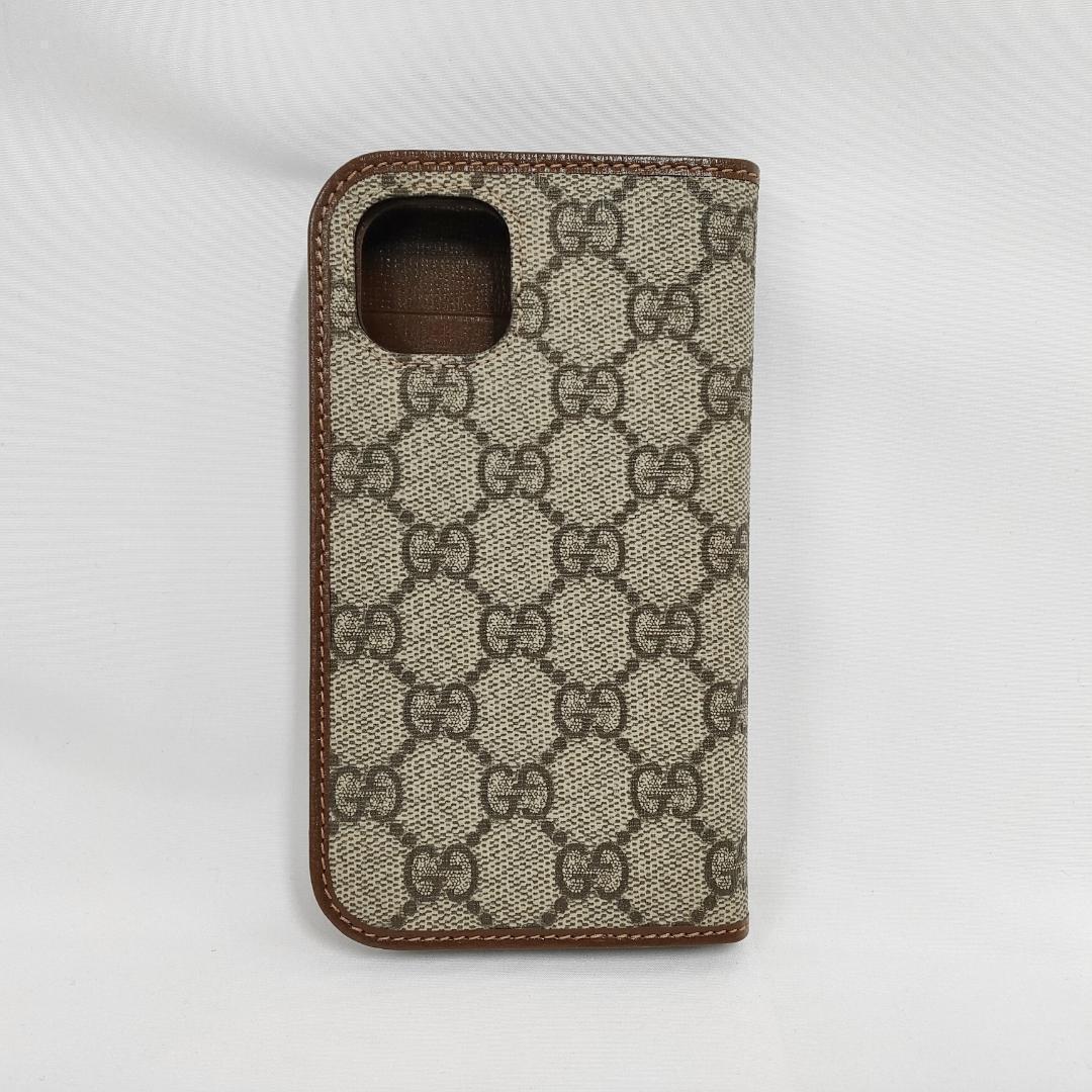 新品 未使用 GUCCI GGスプリーム 手帳型 iPhone15用 ベージュ