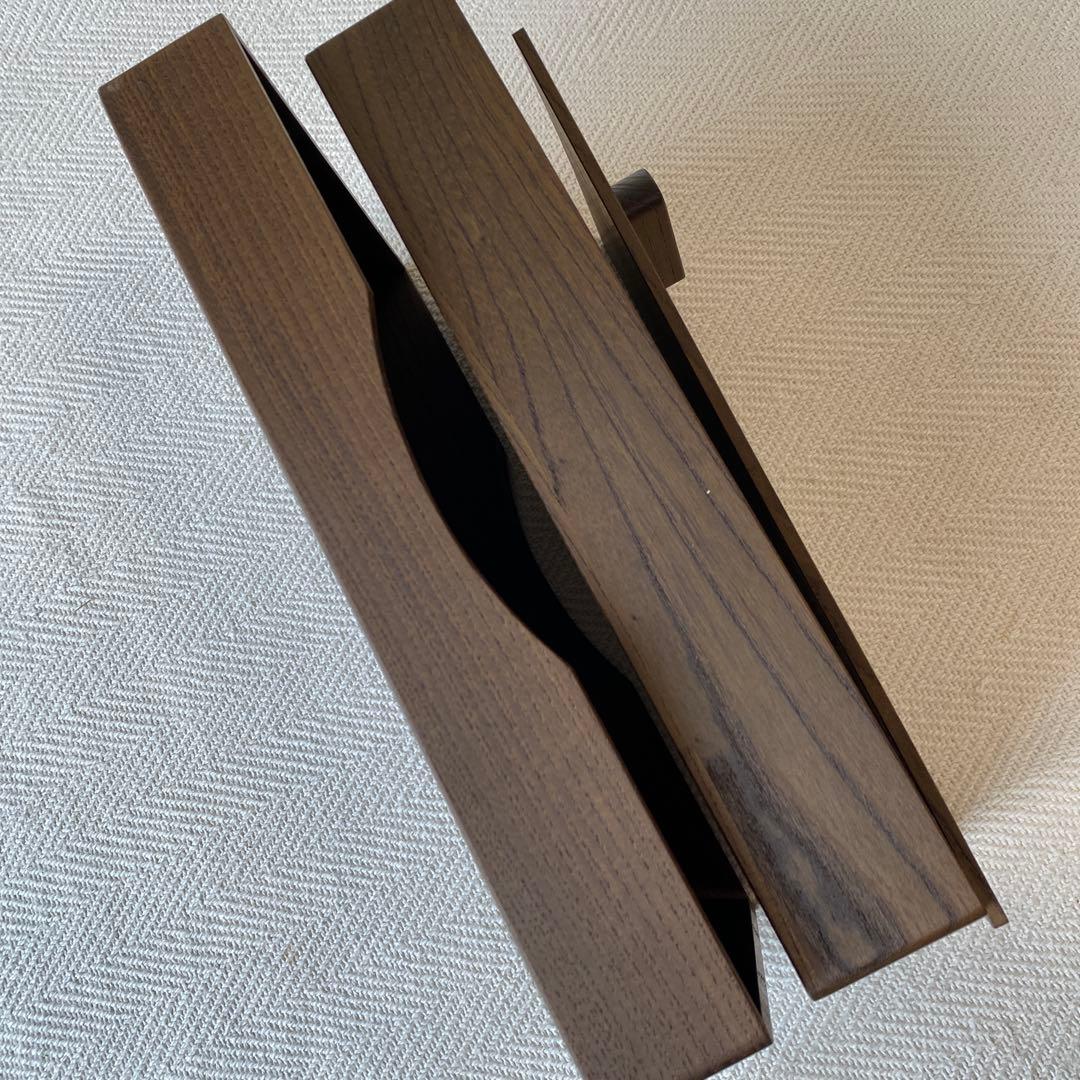 ①千年の神代銘木箱 発掘古代木 数珠 念珠箱 トンボ玉用宝箱 天然木の箱