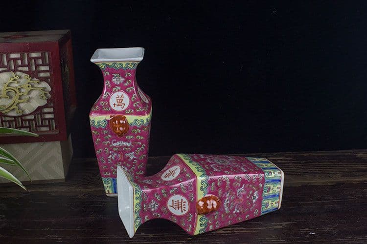 景徳鎮陶磁パステルカラー万寿無疆四方花瓶 陶磁器 装飾品 現代工芸品美術品 置物