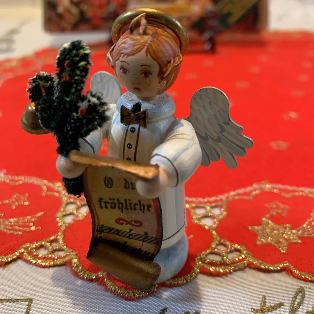 ドイツ製　木製人形　ケーテウォルファルト社の限定クリスマスベル持つ天使の男の子！