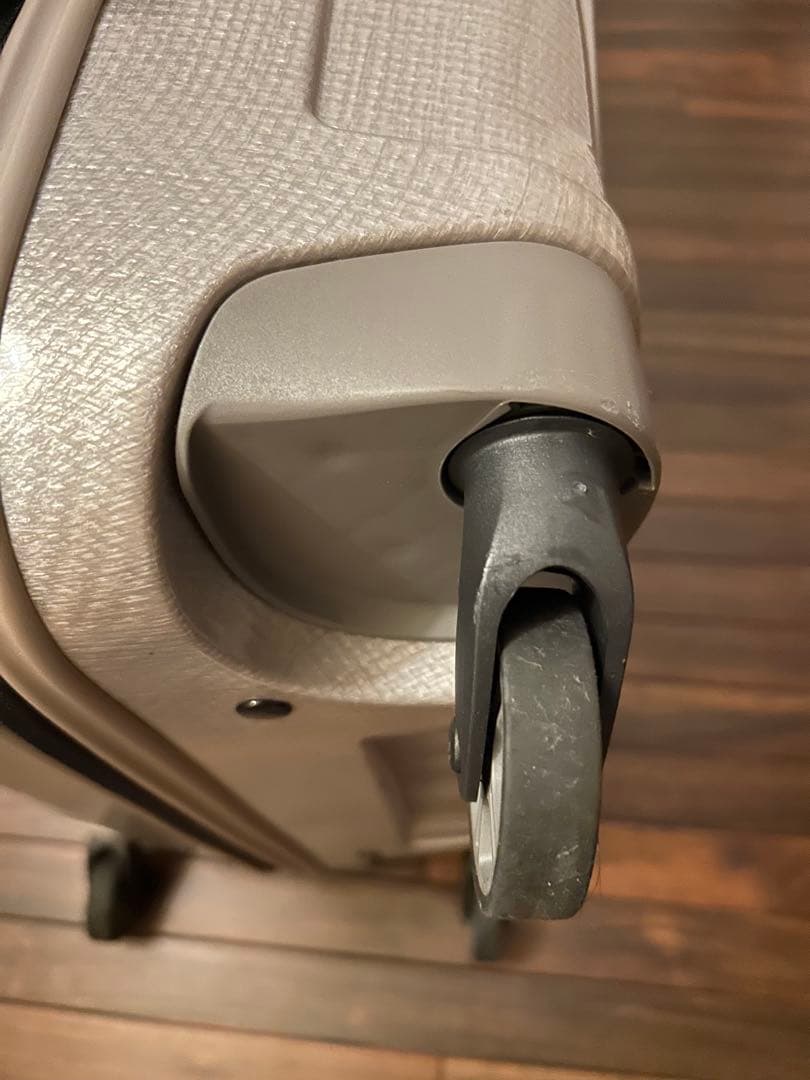 Samsonite スーツケース　コスモライト　スピナー69 サムソナイト