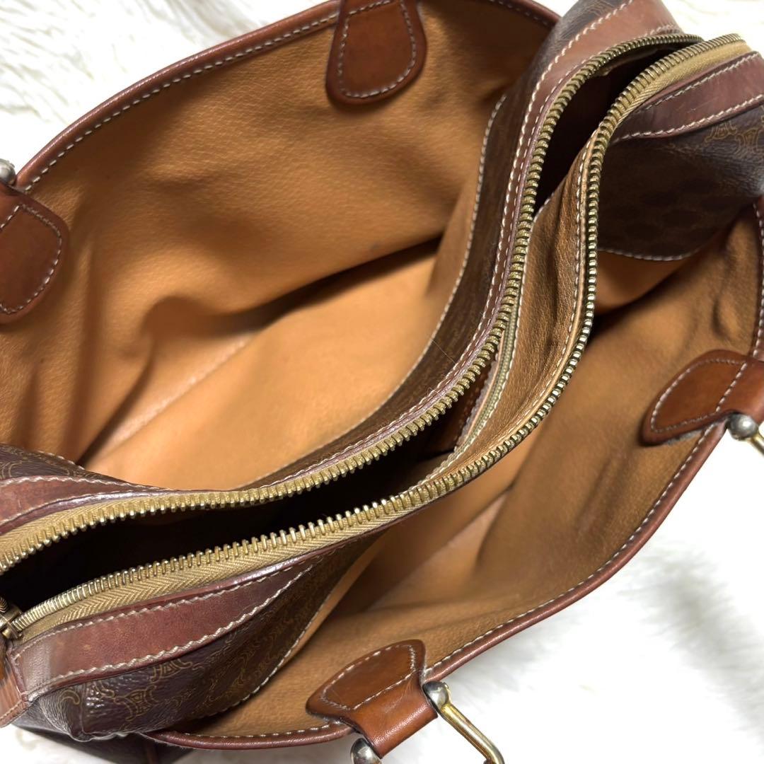 【美品】セリーヌ　ハンドバッグ　ミニボストン　PVC レザー　マカダム　ロゴ金具