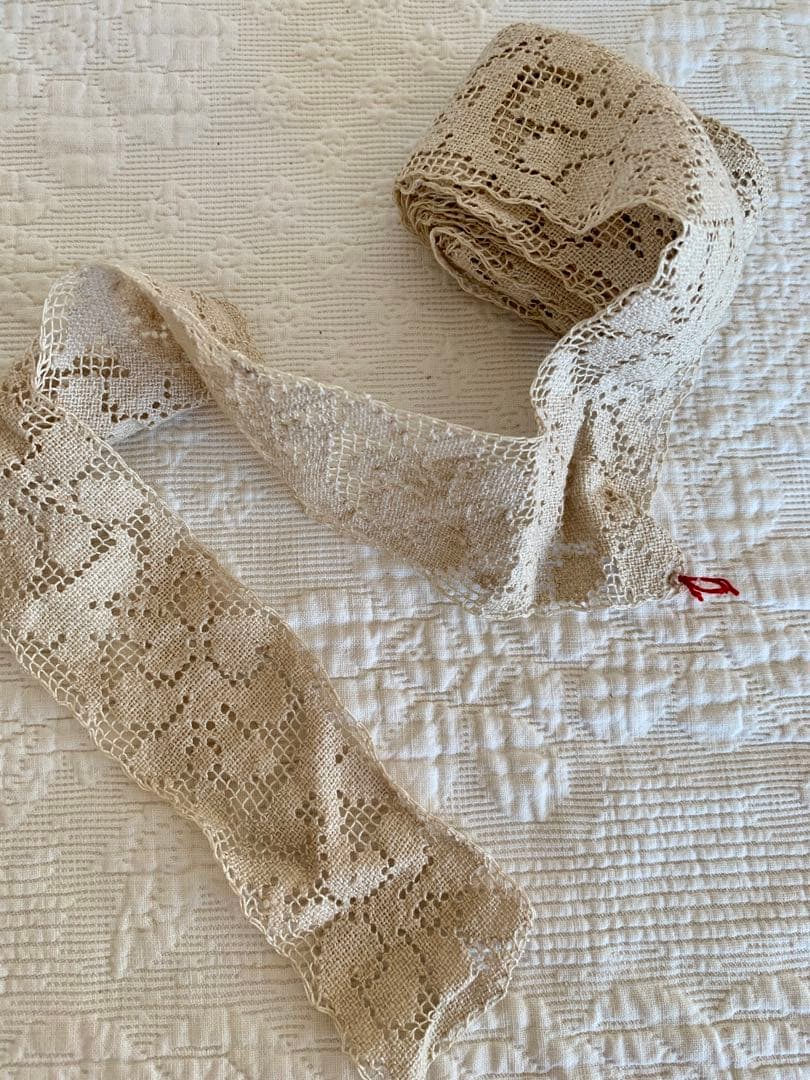 フランスアンティークローズ柄ファブリックパニエ＆アンティーク レースset