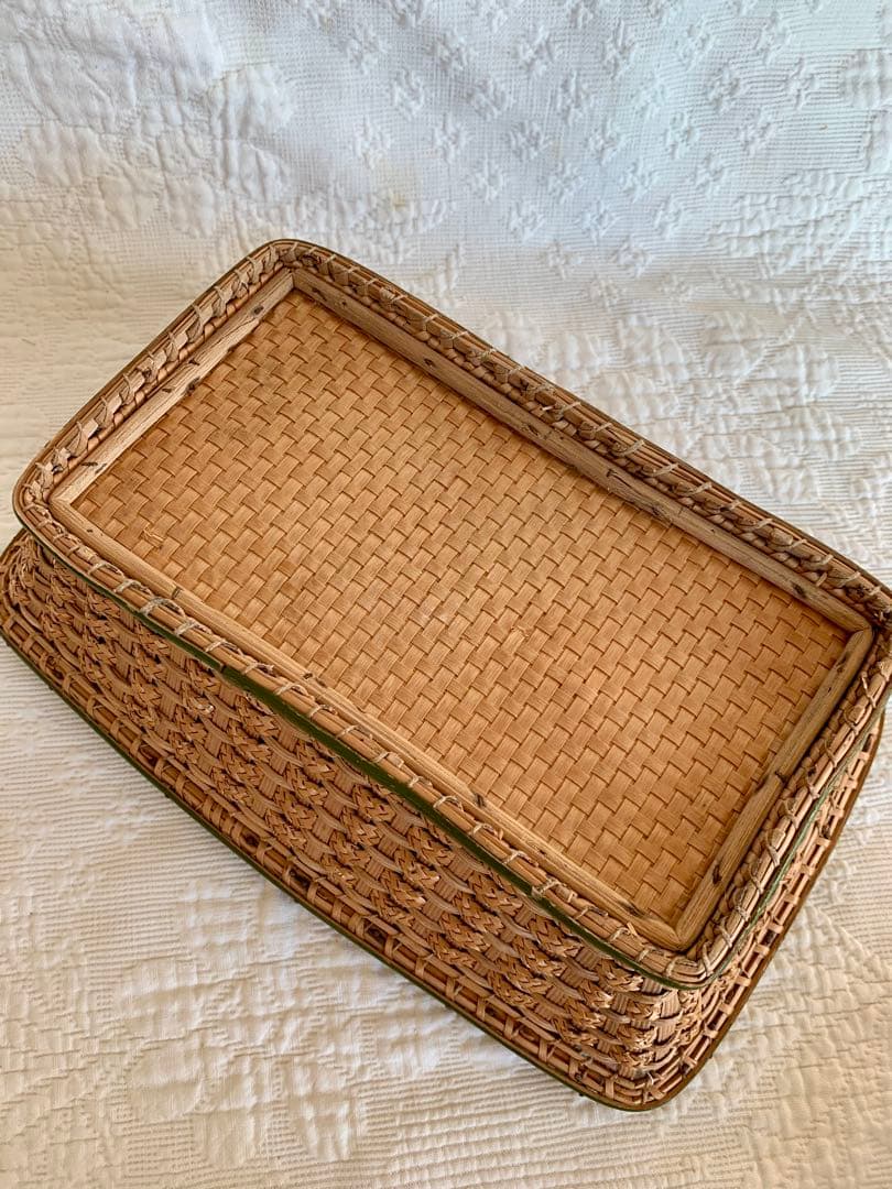 フランスアンティークローズ柄ファブリックパニエ＆アンティーク レースset