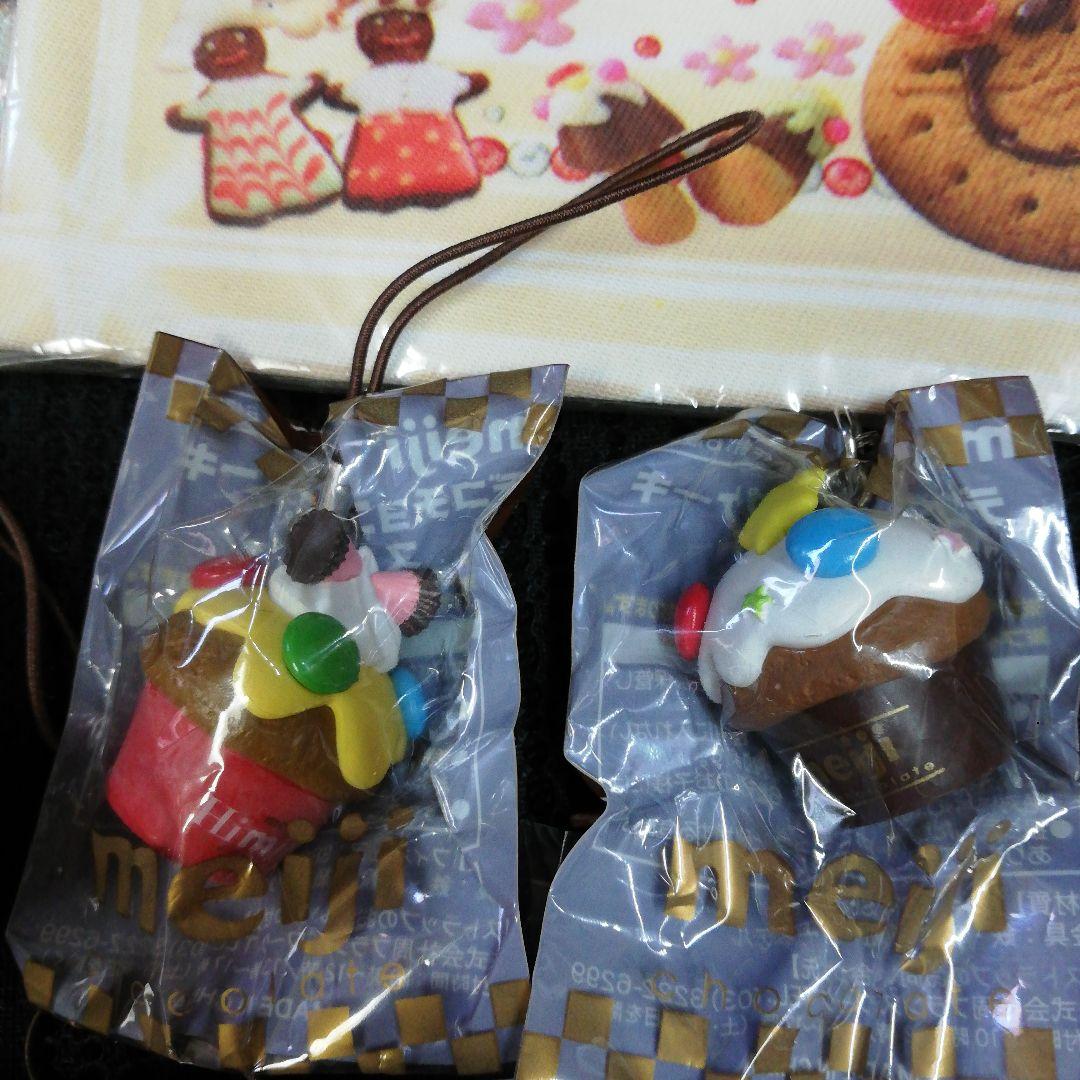 明治製菓meiji スイーツケーキデコチョコストラップ マルチケース非売品