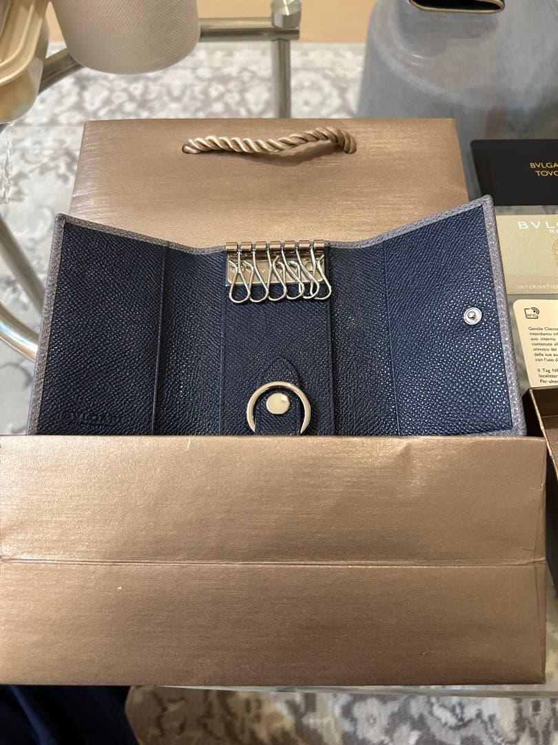 BVLGARI レザーキーケース グレー