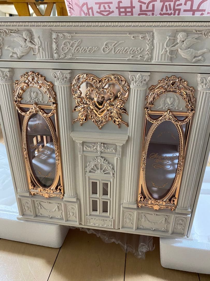 フラワーノーズ　ストロベリーキューピット　メイクボックス　小物入れ